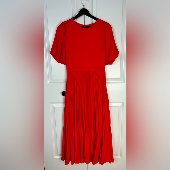 EVERNEW - Charlotte Red Puff Sleeve Pleated Midi Dress - Picture 2 of 14